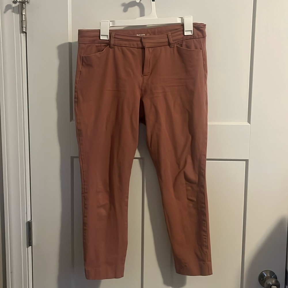 Old navy pixie pants size 8
